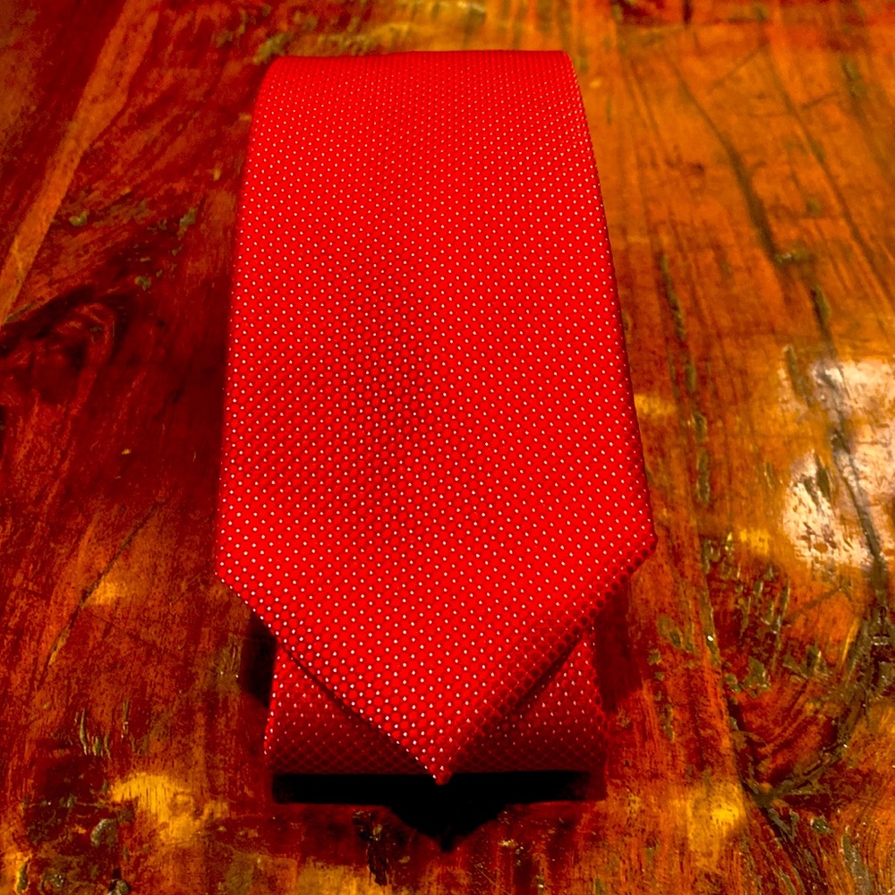 100% silk Sean John tie. NWOT